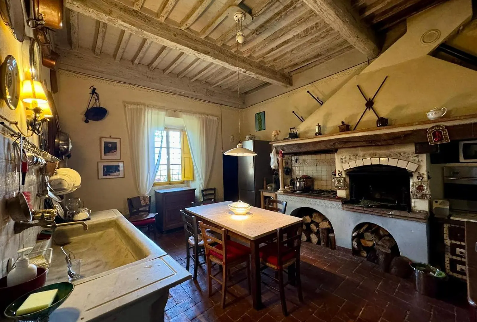 Castello Montelifre Villa Montisi Italy