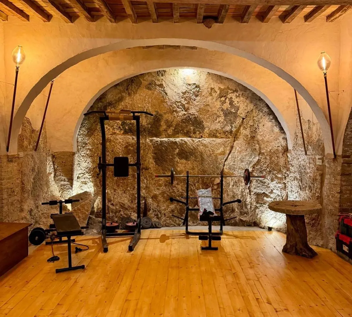 Castello Montelifre Villa Montisi 0*,